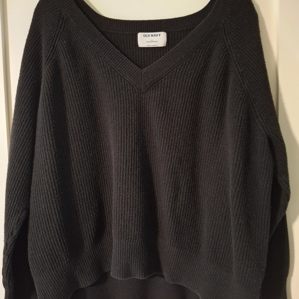 Old Navy Charcoal V-Neck Ribbed Sweater